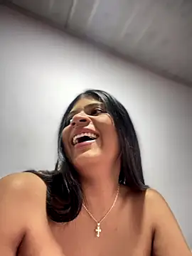 Elahia  marquez online show from September 2025 10:25:02 PM
