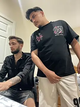 Snapshot of mixedcouplee69 chatting on September 2025 10:35:02 PM mixedcouplee69 online show from September 2025 10:35:02 PM