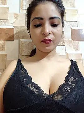 QUEEN-ADITI online show from September 2025 02:18:02 PM