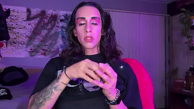 Snapshot of xoFrankie chatting on October 2025 03:13:02 AM xoFrankie online show from October 2025 03:13:02 AM