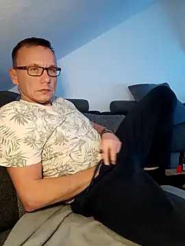 Snapshot of Sam_molinari chatting on October 2025 10:21:01 PM Sam molinari online show from October 2025 10:21:01 PM