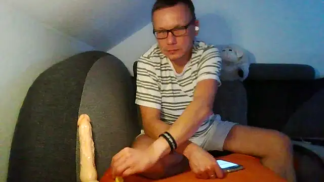 Snapshot of Sam_molinari chatting on November 2025 10:01:01 PM Sam molinari online show from November 2025 10:01:01 PM