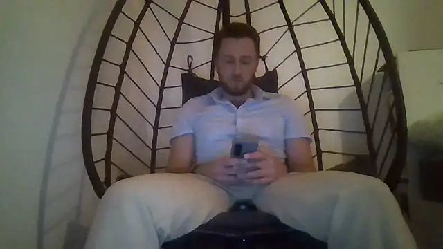 Snapshot of Keviios chatting on October 2025 05:13:01 PM Keviios online show from October 2025 05:13:01 PM