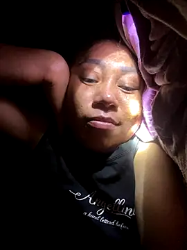 Dunmii online show from September 2025 01:54:02 PM