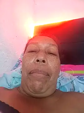 Naomi-Mature online show from October 2025 08:24:02 AM