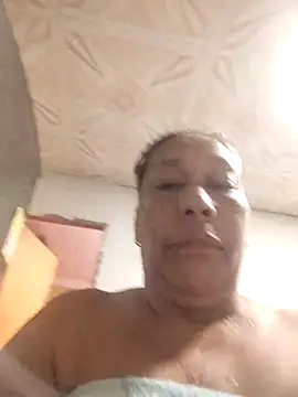 Naomi-Mature online show from October 2025 08:55:02 AM