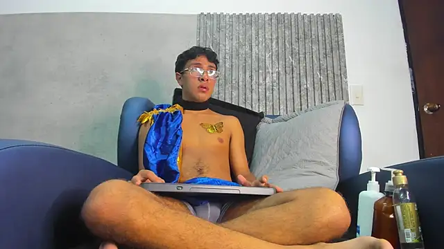 maximiliano jam online show from October 2025 04:07:01 AM