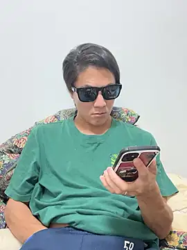 erokami36 online show from September 2025 02:18:02 PM