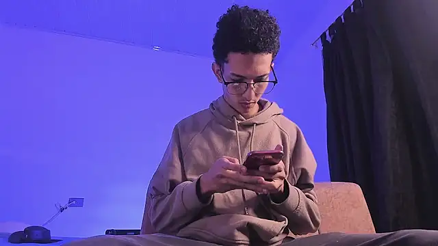 Cj davis  online show from October 2025 05:41:02 AM