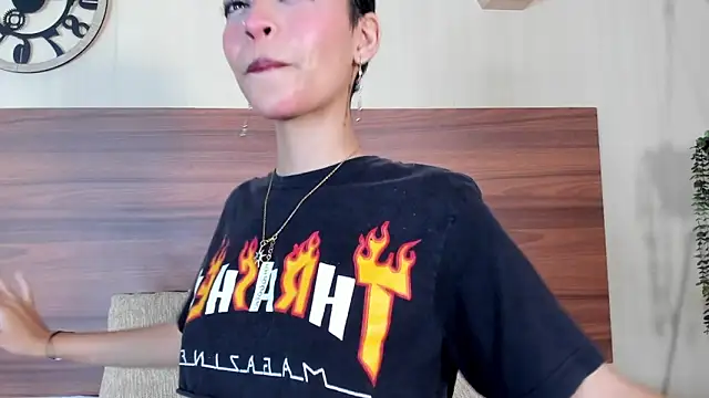 AnnyKitty  online show from October 2025 03:58:02 AM