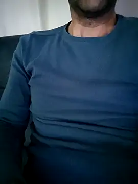 fearleass online show from October 2025 08:20:02 PM