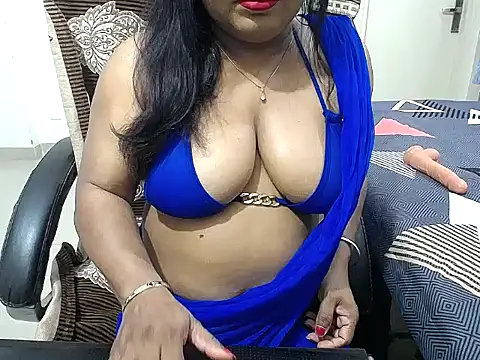 Snapshot of SexyArchiee chatting on October 2025 10:44:02 PM SexyArchiee online show from October 2025 10:44:02 PM