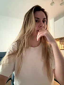 abby luvxx online show from September 2025 02:09:02 PM