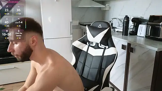 Snapshot of RyanStorm_ chatting on November 2025 01:33:02 PM RyanStorm online show from November 2025 01:33:02 PM