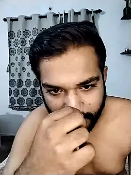 Snapshot of avi007p chatting on October 2025 06:15:02 PM avi007p online show from October 2025 06:15:02 PM