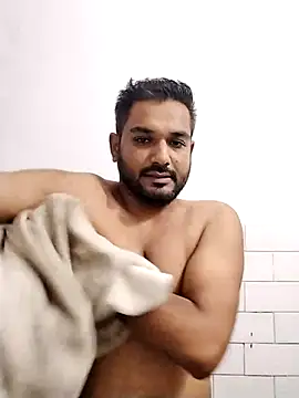 Snapshot of avi007p chatting on October 2025 06:05:02 PM avi007p online show from October 2025 06:05:02 PM