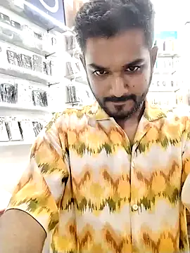 Snapshot of avi007p chatting on October 2025 02:06:02 PM avi007p online show from October 2025 02:06:02 PM