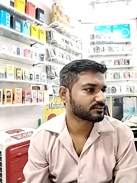 Snapshot of avi007p chatting on October 2025 01:01:01 PM avi007p online show from October 2025 01:01:01 PM