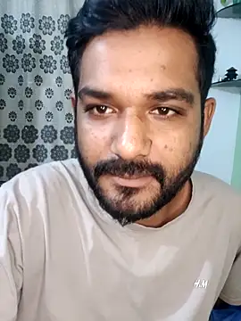 Snapshot of avi007p chatting on October 2025 05:06:02 PM avi007p online show from October 2025 05:06:02 PM