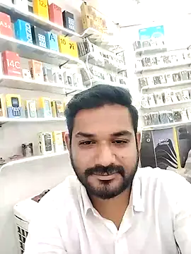 Snapshot of avi007p chatting on October 2025 08:04:02 AM avi007p online show from October 2025 08:04:02 AM