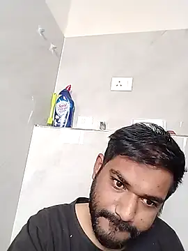 Snapshot of avi007p chatting on November 2025 09:10:01 AM avi007p online show from November 2025 09:10:01 AM