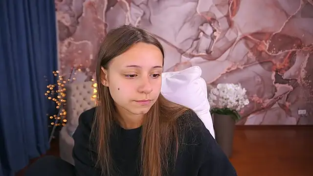 Snapshot of AnnaPearl chatting on September 2025 05:51:02 AM AnnaPearl online show from September 2025 05:51:02 AM