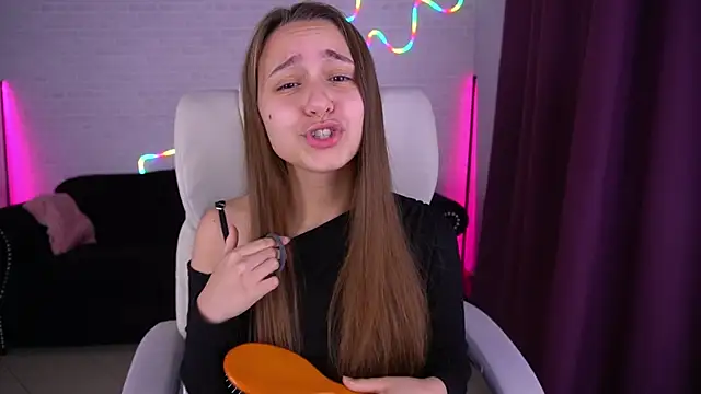 Snapshot of AnnaPearl chatting on November 2025 01:11:01 PM AnnaPearl online show from November 2025 01:11:01 PM