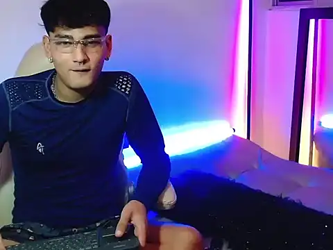 Valentin peach online show from September 2025 10:54:01 PM