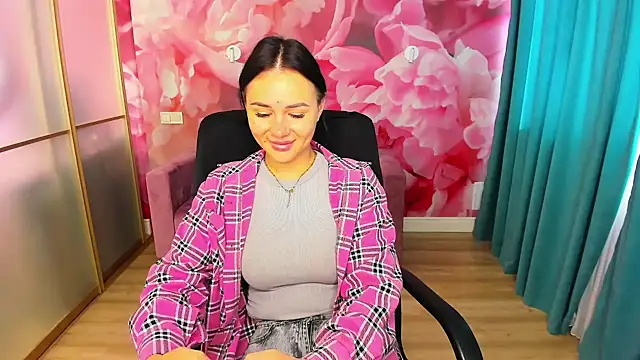 VenillaRose online show from September 2025 06:03:01 AM