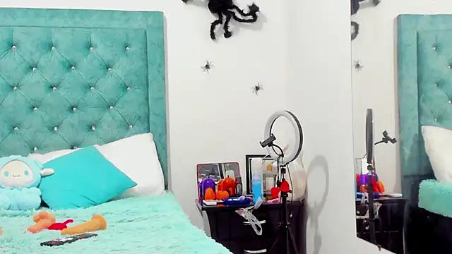 Snapshot of Rihanna_hotx chatting on October 2025 03:06:01 AM Rihanna hotx online show from October 2025 03:06:01 AM