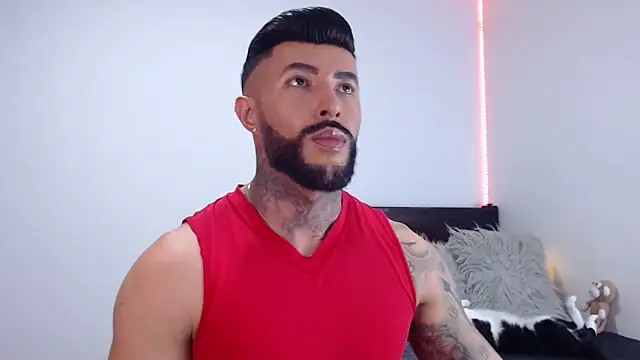 andrea de lucaa online show from September 2025 02:59:01 AM