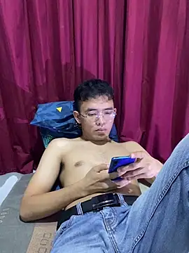 Snapshot of rand1101 chatting on September 2025 09:31:01 PM rand1101 online show from September 2025 09:31:01 PM