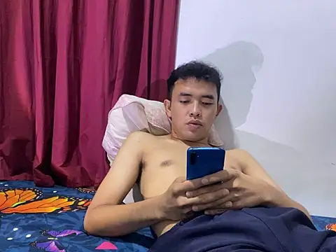 Snapshot of rand1101 chatting on October 2025 07:34:01 PM rand1101 online show from October 2025 07:34:01 PM