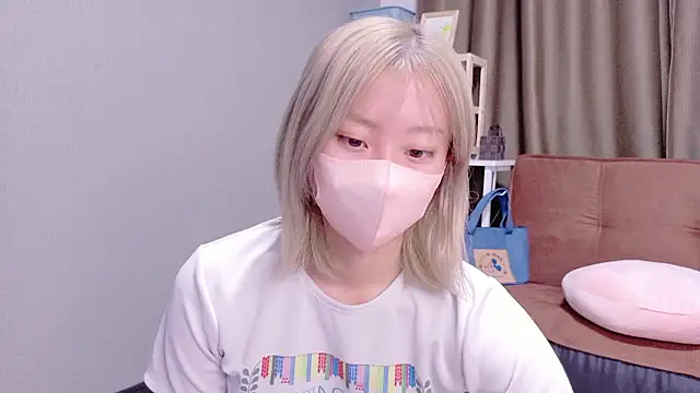 Snapshot of Nana__ch chatting on November 2025 03:39:02 AM Nana ch online show from November 2025 03:39:02 AM