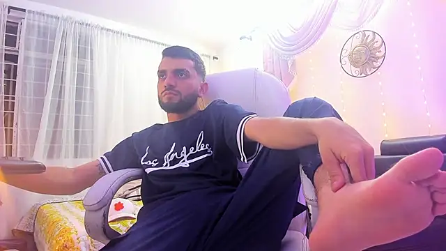 Jeremyy Boy online show from October 2025 03:59:02 AM