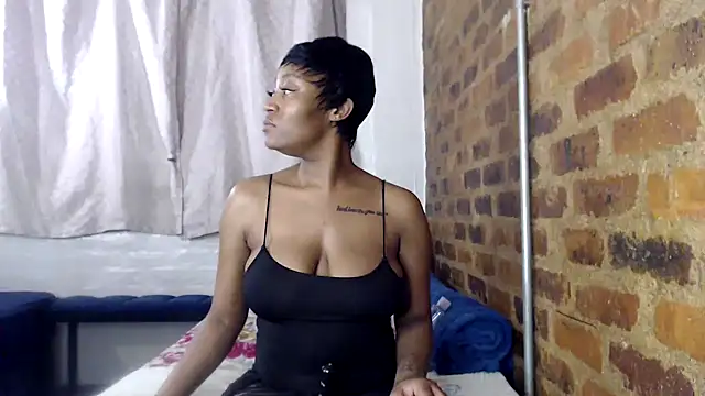 Snapshot of SweetPortableAmber chatting on November 2025 10:52:01 PM SweetPortableAmber online show from November 2025 10:52:01 PM