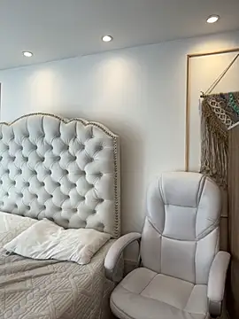 NashuaBell online show from October 2025 07:25:01 PM