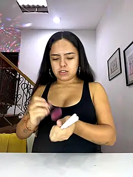 EmilyHarperr online show from September 2025 11:24:01 AM