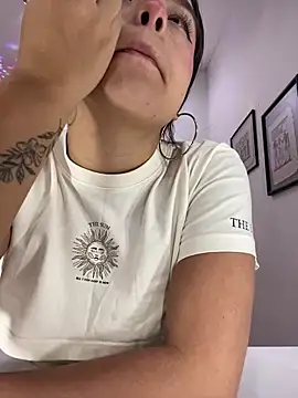 EmilyHarperr online show from October 2025 11:57:02 AM