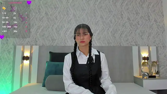 celeste sc0tt online show from October 2025 12:39:02 PM