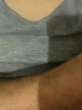 3Omar45 online show from November 2025 10:41:02 PM