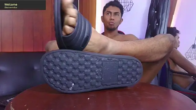 Snapshot of Sander_ath chatting on October 2025 07:14:02 PM Sander ath online show from October 2025 07:14:02 PM