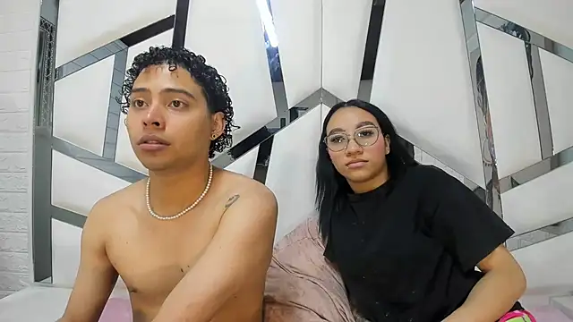 KiaraandEnzzo  online show from September 2025 03:39:02 AM