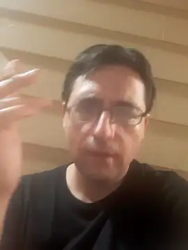 Snapshot of Gearsuit chatting on September 2025 08:41:02 AM Gearsuit online show from September 2025 08:41:02 AM