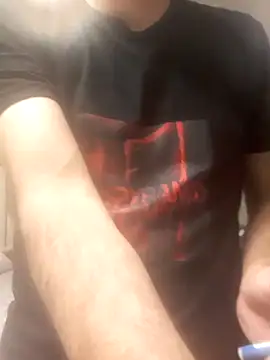 Snapshot of Gearsuit chatting on October 2025 10:51:01 AM Gearsuit online show from October 2025 10:51:01 AM