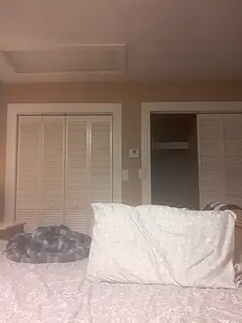 Snapshot of Gearsuit chatting on October 2025 10:16:02 AM Gearsuit online show from October 2025 10:16:02 AM