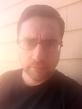 Snapshot of Gearsuit chatting on October 2025 09:13:01 PM Gearsuit online show from October 2025 09:13:01 PM