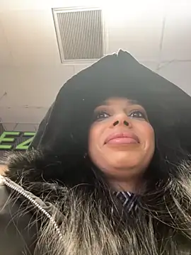 Bella Vixen  online show from November 2025 08:10:01 PM