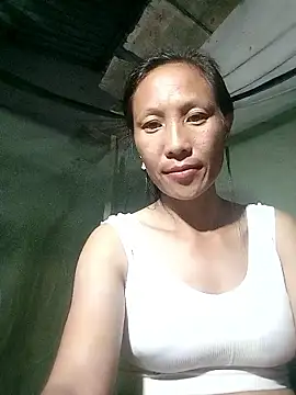 Lisa pusy online show from September 2025 10:58:02 PM