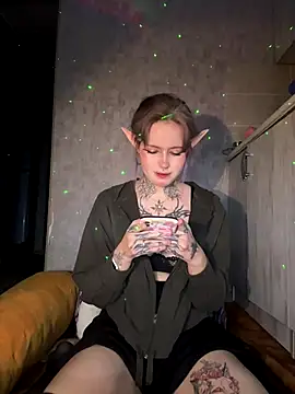 n1ghtcloud online show from October 2025 09:55:01 PM